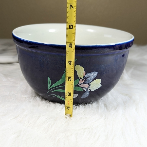 Vintage Hall's Kitchenware Blue Blossom Mixing Bowl - Picture 10 of 11